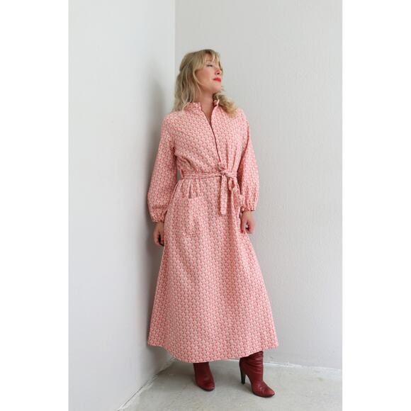 1970's Vintage Geometric Coral Day Dress ~ Women's SM MD  Belted Polyester 70's - Picture 5 of 8